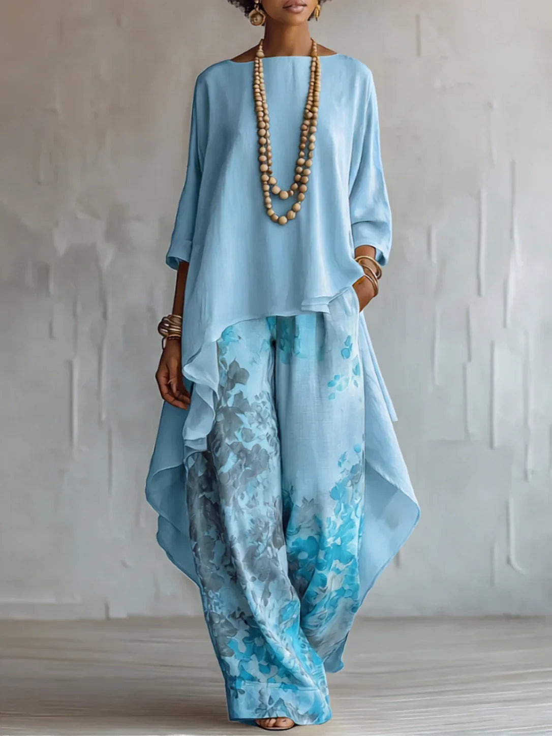 Gunilla | Conjunto asimétrico con estampado floral y corte fluido
